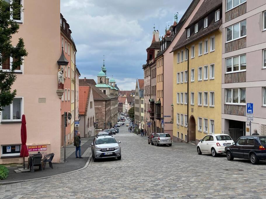 Grosszuegiges Studio-Apartment - Top-Lage + Parken Nuremberga Exterior foto